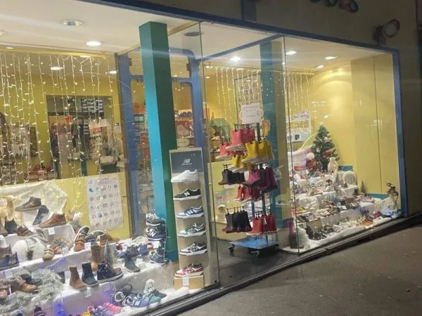 Boutique 2 pièces 58 m²