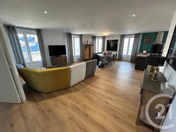 Appartement 4 pièces 101 m²