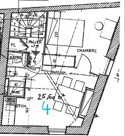 F2 boulevard Trudaine, proche Tramway, Delille, ESC