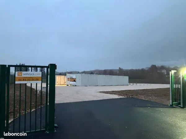 🔥 BOX STOCKAGE / GARDE-MEUBLE SÉCURISÉ - CHÂTEAU-THIERRY 🔥 3m² à 14m²
