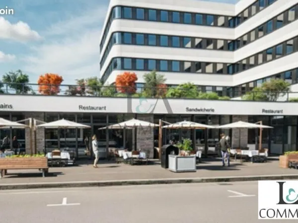 LOCAL COMMERCIAL 205 m² TOURS
