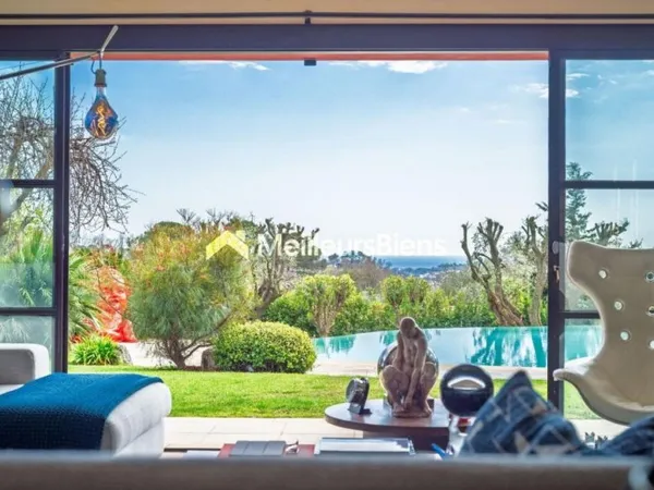 Exclusivité Mougins : Rare magnifique maison de 350 M2 sur 3500