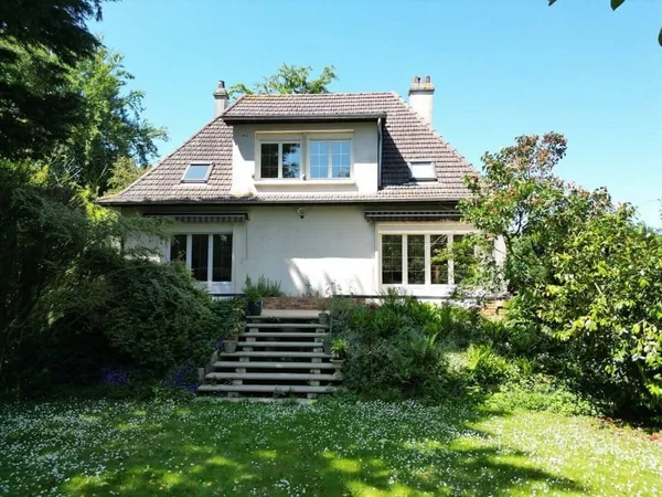 Maison 7 pièces 150 m²