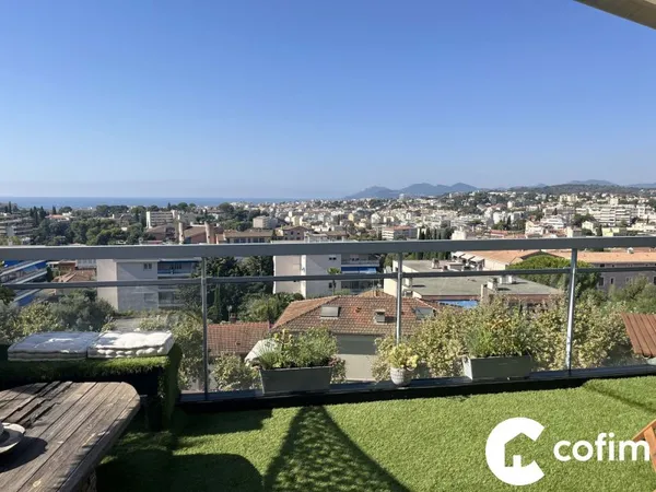 Le Cannet , appartement avec terrasse et vue exceptionnelle