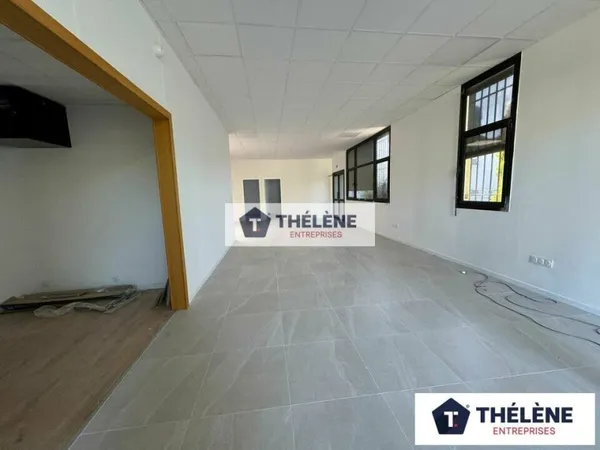 BUREAUX à LOUER