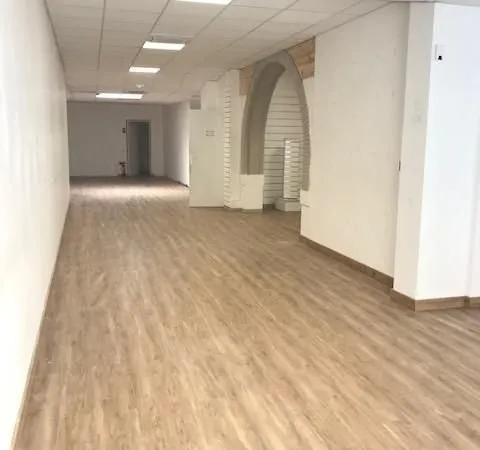 Local commercial 169 m² Douai