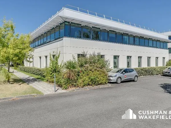 Bureaux 655 m²