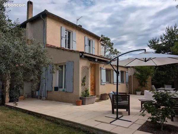 Maison 5 pièces 102 m²