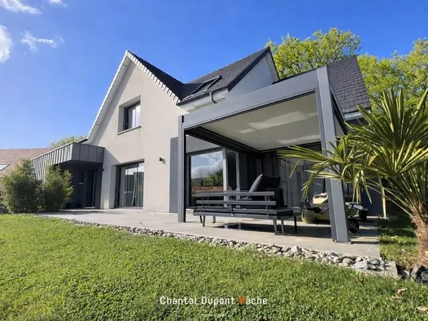 8 KM DE CHARTRES - Magnifique maison contemporaine de 2015,