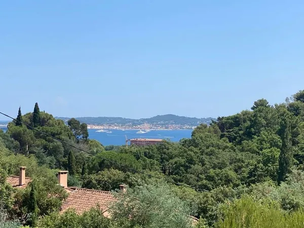 Achat : Maison Grimaud (83310)