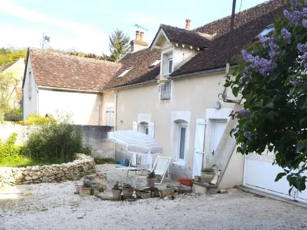 A 14 mn de TOUCY Maison ancienne de 89 m2, maison d'amis de