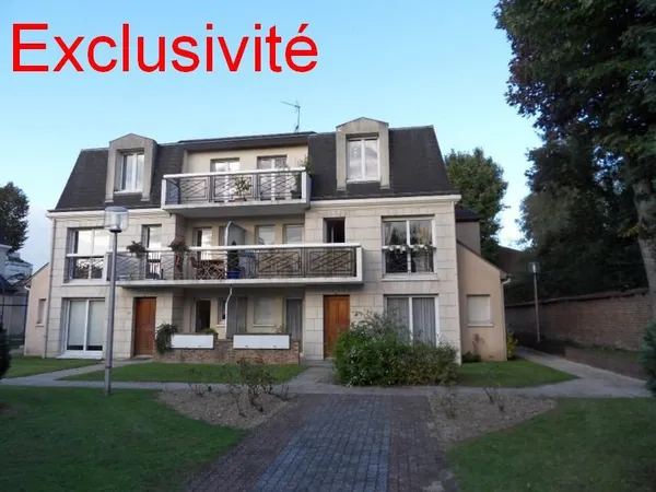 APPRTEMENT 1 PIECE (47 m2) COMPIEGNE TRIANGLE D'OR