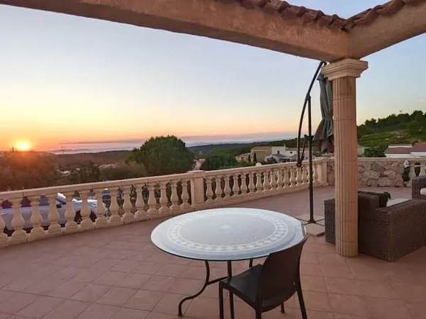 Villa 6 pièces 145 m²