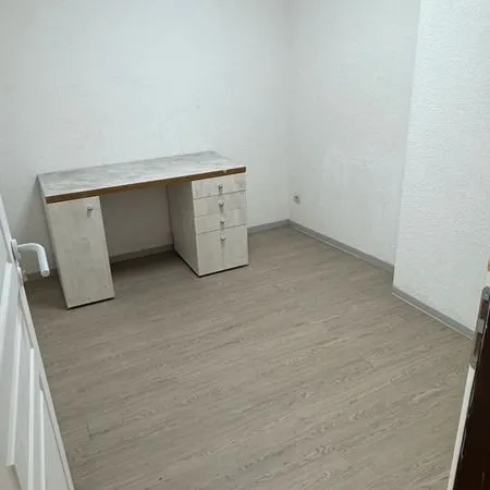 Bureau individuel à louer 9m2 - Béziers centre