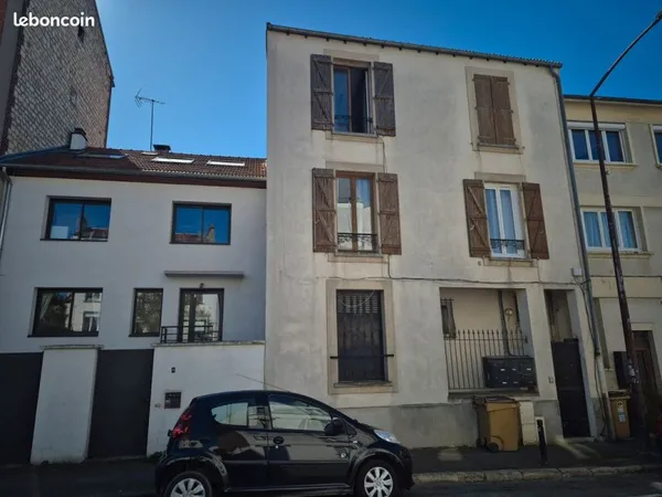Cave à Montreuil