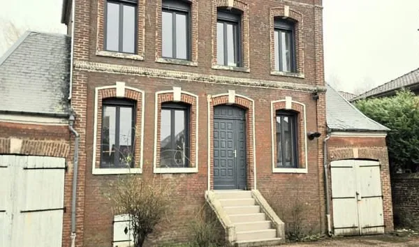 ABBEVILLE - Maison de caractère 4 pièces principales