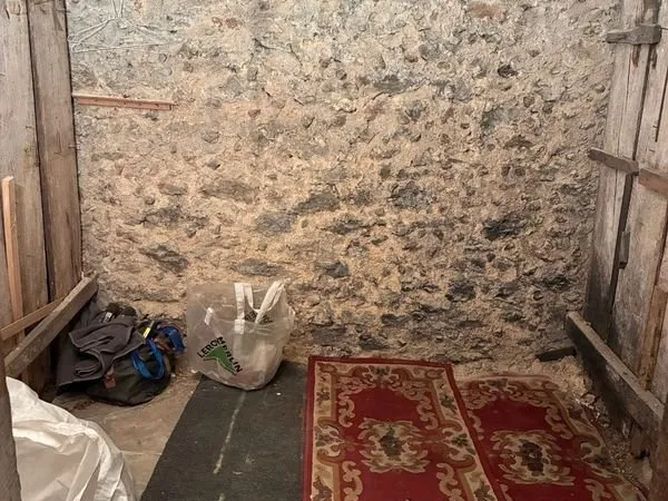 Cave saine quartier javel