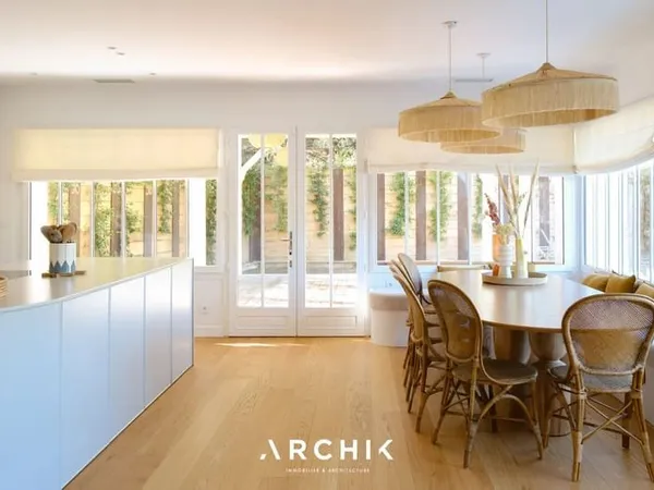 Maison et villa de prestige Vente La Teste-de-Buch 8p 300m² 4335€