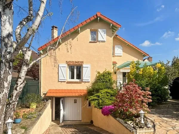 Maison 5 pièces 84 m²