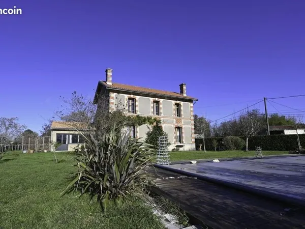 Maison 7 pièces 145 m²