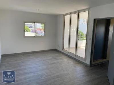Vente Appartement 4 pièces 68,2 m2 à Saint-Denis