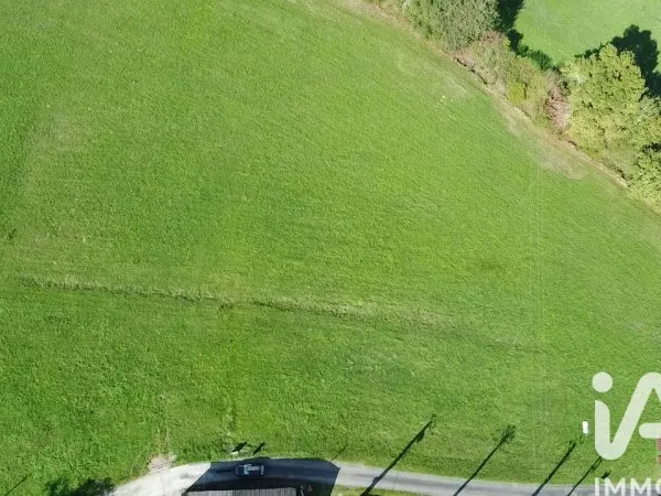 Terrain 1955 m²