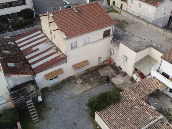 Ténement immobilier de 540m2 à repenser