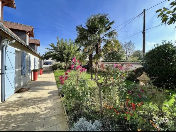 Maison 6 pièces 240 m²