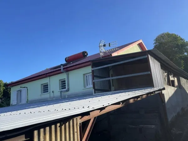 Ensemble de 2 maisons un F4 de 70 m2 et un F3 de 60 m2 sur