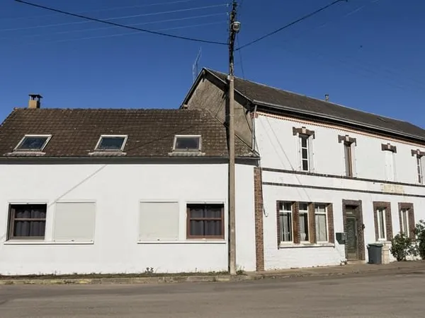 GRANDE MAISON IDEALE INVESTISSEURS OU LOCATIF 10 PIECES 317 M²