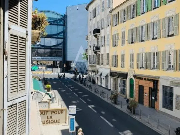 Appartement 4 pièces 100 m²