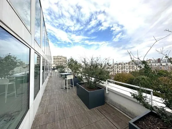 Bureaux 3137 m²