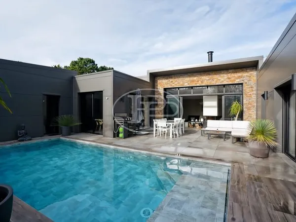 Maison 6 pièces 188 m²