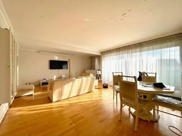 Appartement 5 pièces 100 m²