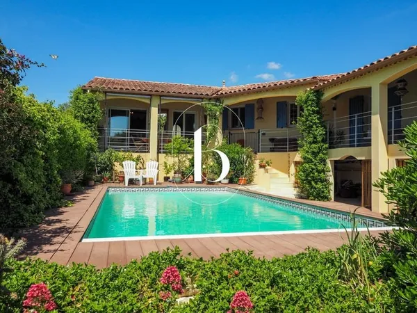 Maison Vente Castillon-du-Gard 6p 140m² 545000€