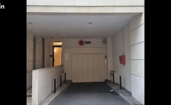Stationnement Location Paris   165€