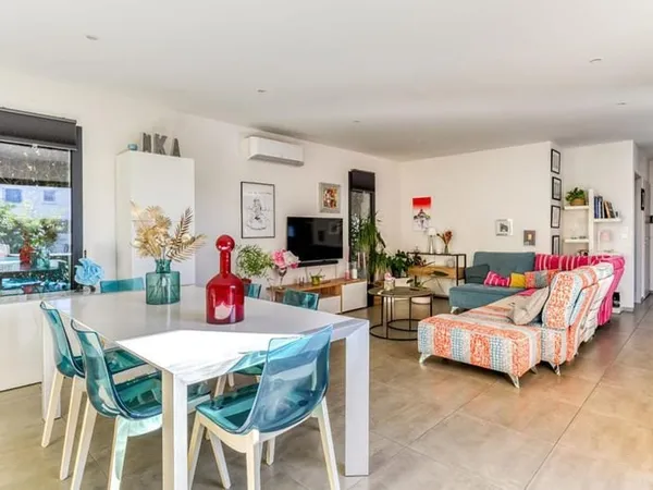 Maison Narbonne 4 pièce(s) 107 m2