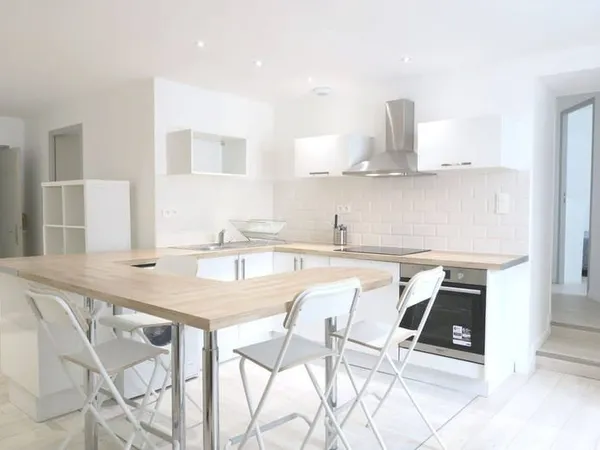 Appartement 1 pièce 80 m²