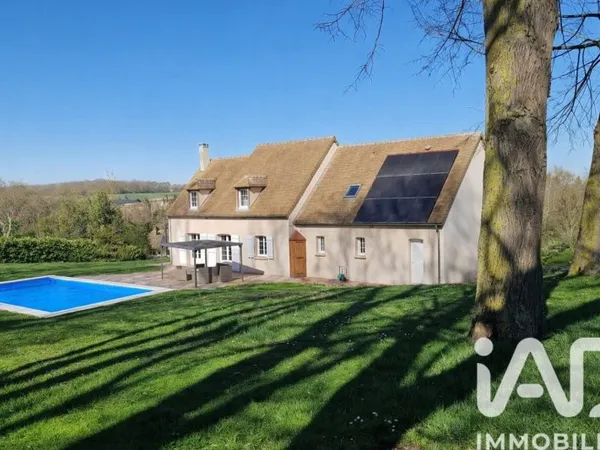 Maison 8 pièces 197 m²