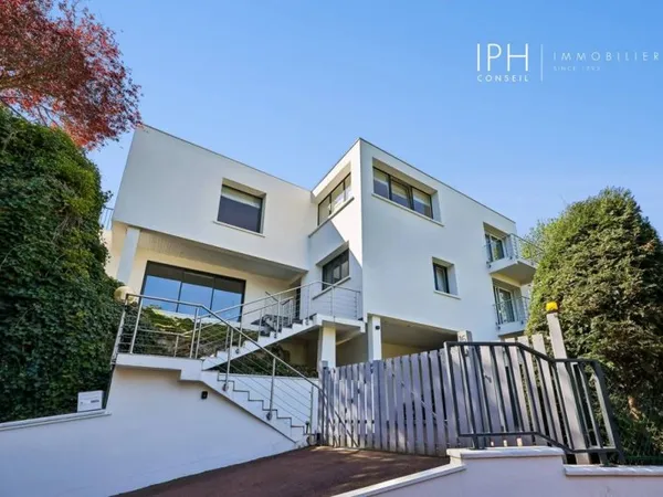 Maison de luxe 7 pièces 234 m²