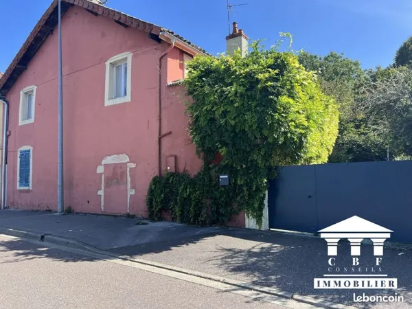 Maison 12 pièces 163 m²