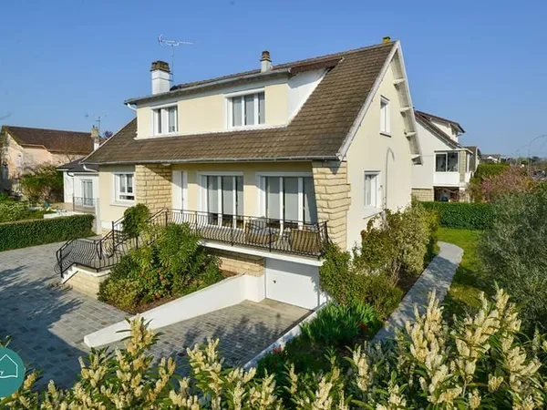 Maison Conflans Sainte Honorine 7 pièces - 186 m²
