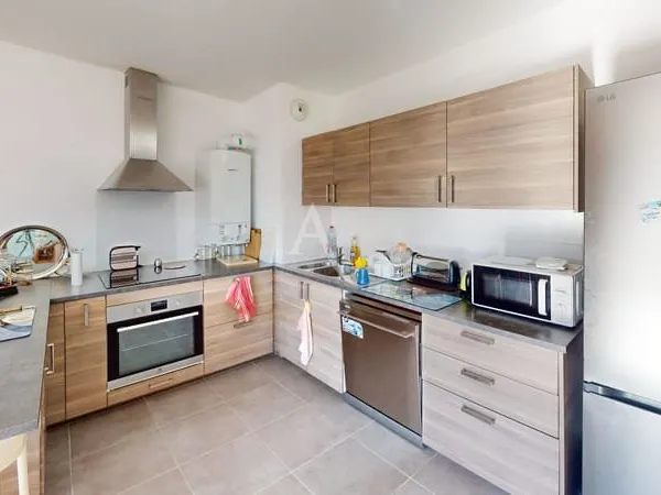 Appartement Castanet Tolosan 3 pièce(s) 66 m2 Centre
