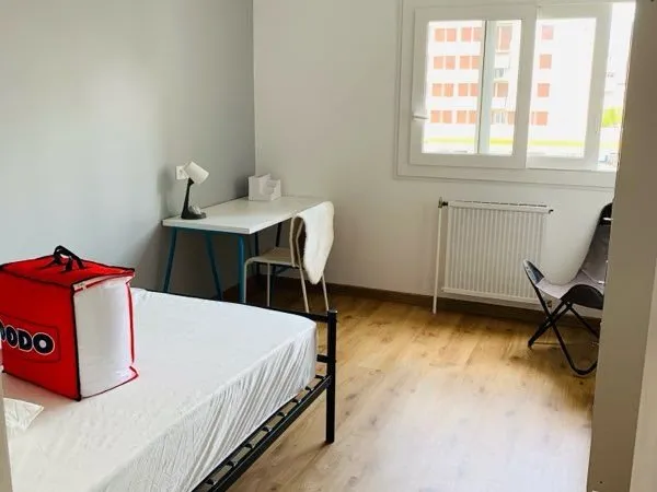 Colocation 4 personnes - Grenoble - Ref 24