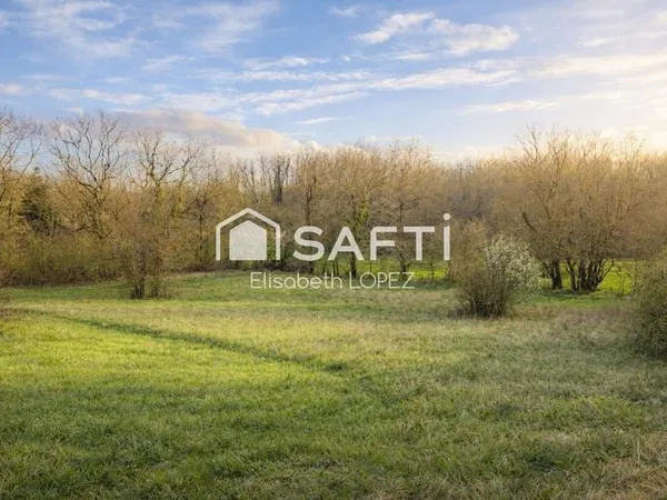 Grand terrain de 3477 m² - Commune de St-Cirq (82)