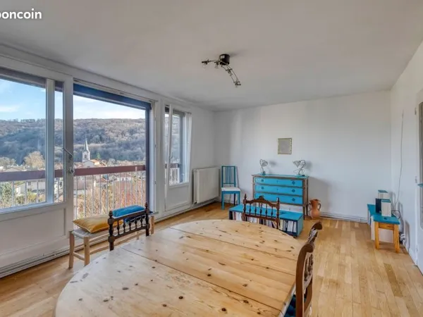 Appartement 4 pièces 87 m²