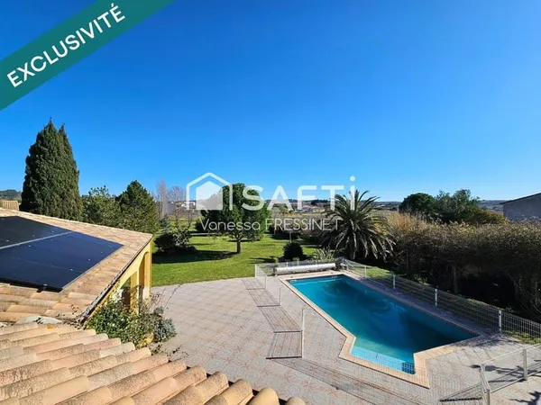 Spacieuse villa avec terrain de + de 5000 m²