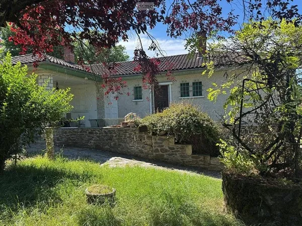 Maison 5 pièces 138 m²