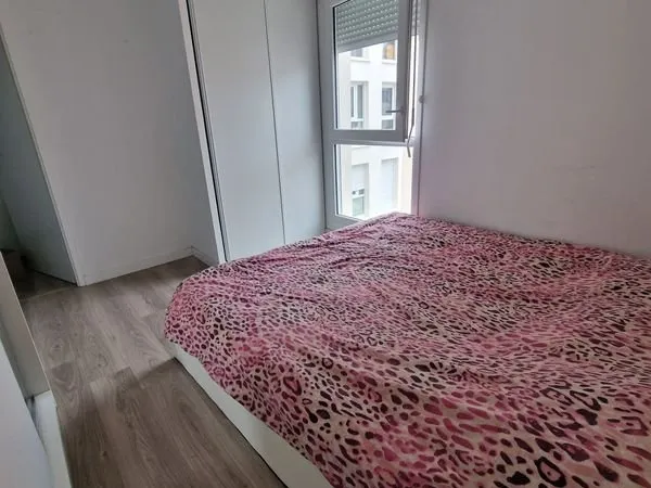 Chambre meublé dans un T2 en colocation