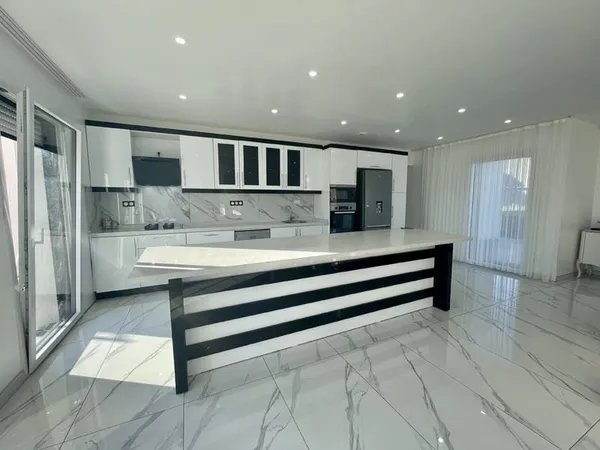 A VENDRE- SOQUET IMMOBILIER - MAISON RECENTE DE PLAIN-PIED